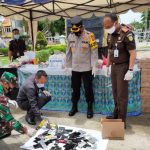 Kejari Paser Musnahkan Barang Bukti 61 Perkara, Mulai Obat Keras 36.623 Butir hingga Ponsel 65 buah