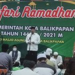 Safari Ramadan di Masjid At Taqwa, Wali Kota Rizal Effendi Ingatkan Masyarakat Tetap Patuhi Prokes