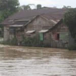 Banjir Parah Melanda Balikpapan Sebabkan Kamacetan Panjang