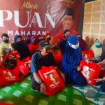 Semarak Ramadan, Relawan Puan Maharani Bagikan Sembako untuk Warga Balikpapan