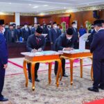 Lantik 6 Anggota Dewas Perumda, Wali Kota Minta Tingkatkan Kinerja untuk Menggenjot PAD