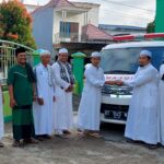 Rayakan Iduladha, Masjid Al Muhajirin Terima Bantuan Ambulans dan Potong 11 Ekor Sapi