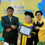 Hebat! Salut BCI Balikpapan Cetak 2 Wisudawan Terbaik Tingkat Nasional