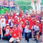 Ratusan Warga RT 04 Telagasari Ikut Jalan Sehat HUT Ke-77 Kemerdekaan RI