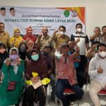 Mimi Pane Sosialisasi Pemanfaatan Rumah Tidak Layak Huni di Mekarsari, Hadirkan Narasumber Dinas PUPR Kaltim