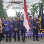 NasDem Balikpapan Peringati Detik-Detik Proklamasi di Simpang Lampu Merah Balikpapan Baru