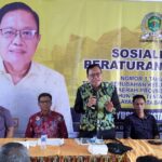 Yusuf Mustafa Sosper Pajak Daerah di Klandasan Ilir, Ingatkan Warga Pentingnya Balik Nama Kendaraan