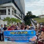 Peserta Wisata Literasi Terkesima Lihat Perpustakaan DKI Jakarta