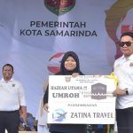 Jalan Sehat HUT  Samarinda, Andi Harun Bagikan Hadiah Utama  Umrah dan 2 Unit Sepeda Motor Listrik  