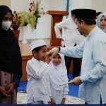 Bapenda Kaltim Santuni Anak Yatim Piatu