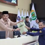 DPRD Kaltim Sahkan Raperda Trantibumlinmas