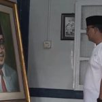 Cek Fakta: Pasca Pilpres, Anies Baswedan Berdialog dengan Lukisan Bung Hatta
