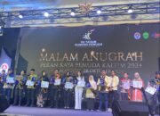 Kadispora Kaltim Berikan Apresiasi Pemuda Berprestasi di Malam Anugerah