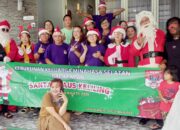 Santa Claus KKMS Keliling Balikpapan, Bagikan Hadiah dan Pesan Natal untuk Anak-anak