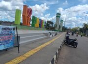 Dishub Paser Pasang Imbauan Larangan Parkir di Taman Siring Kandilo