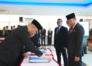 Gubernur Kaltim Lantik 14 Pejabat Fungsional, Tekankan Peran Strategis ASN dalam Pemerintahan