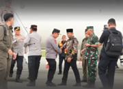 Kunjungan Kapolri ke Kaltim: Gubernur Harum Sambut Hangat di Bandara Samarinda