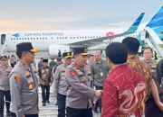 Wakil Ketua Komisi II DPRD Kaltim Sambut Kapolri di Bandara APT Pranoto Samarinda