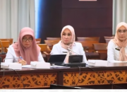 Sekwan DPRD Kaltim Norhayati Usman Hadiri Briefing Pagi Bersama Gubernur Rudy Mas’ud