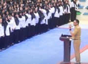 Wali Kota Samarinda Serahkan SK PPPK, Tekankan Disiplin dan Pelayanan Ramah