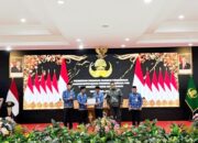 Wali Kota Rahmad Mas’ud Serahkan SK Purna Tugas 11 ASN Balikpapan, Tekankan Pengabdian Tak Berakhir Saat Pensiun