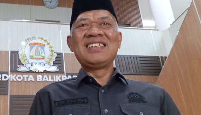 Budiono Apresiasi Lonjakan Pengunjung Pantai Segara Sari Manggar  saat Lebaran 2026