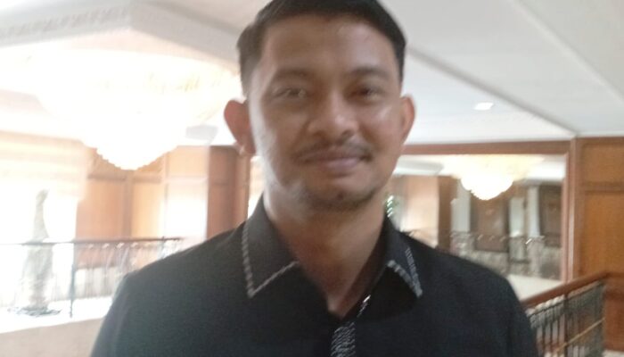 DPRD Dukung DPU Percepat Pemeliharaan Jalan di Balikpapan demi Keselamatan Warga